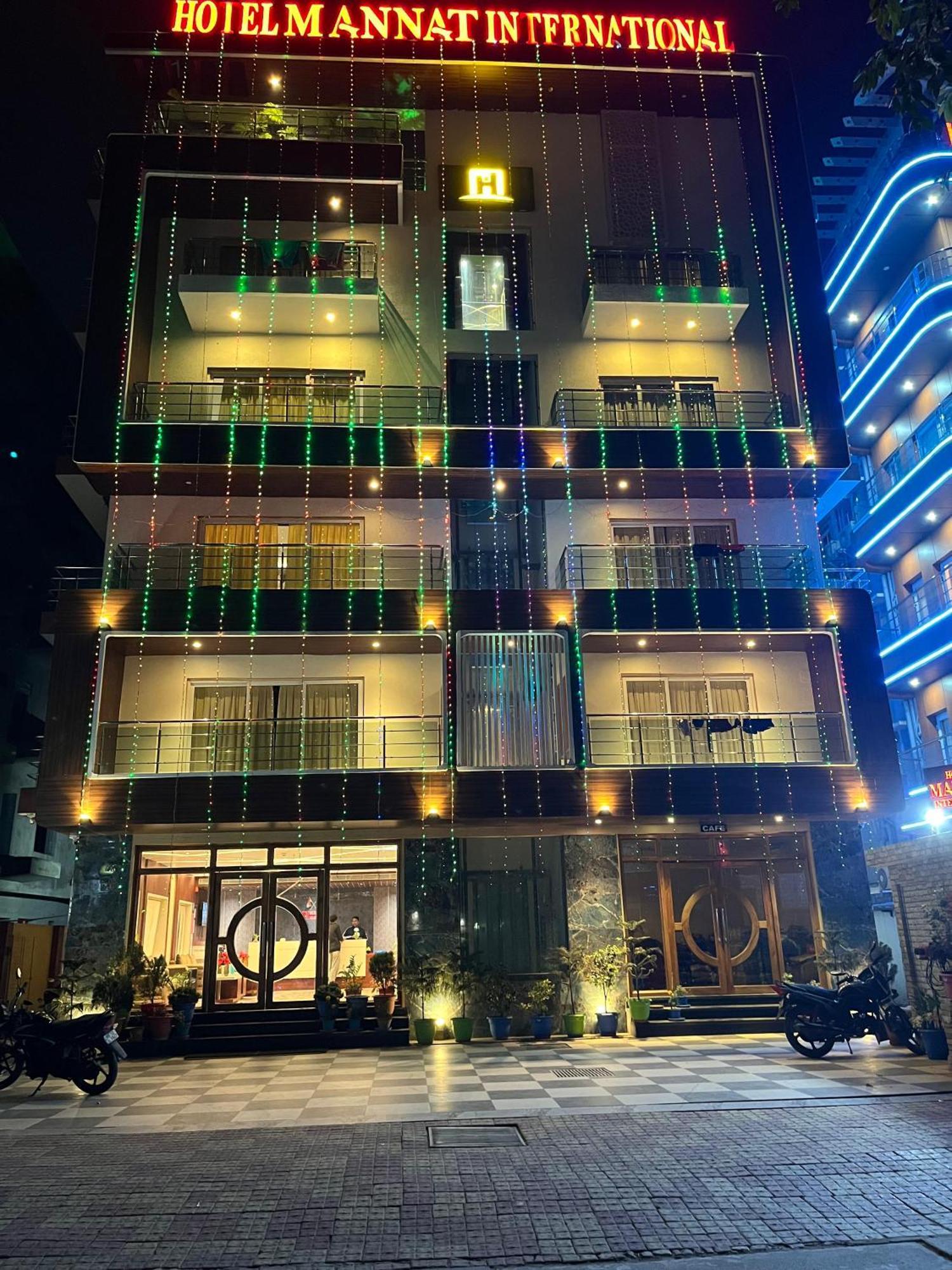 Hotel Mannat International Дигха Екстериор снимка